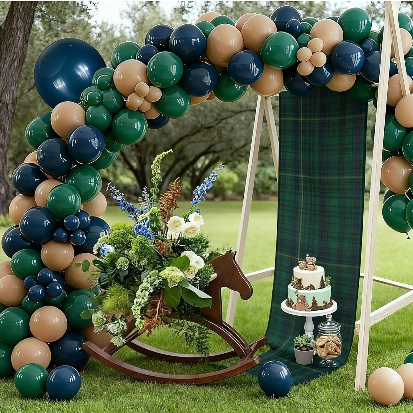 tartan plaid baloon arch
